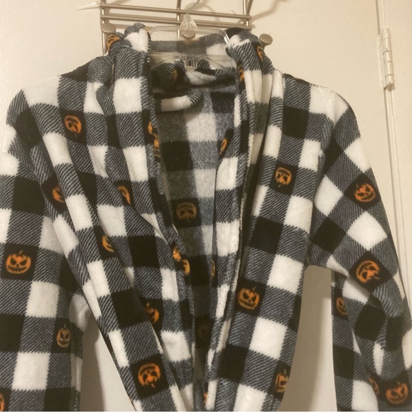 Spooky Night Jack-o’-lantern Buffalo Check Plush Robe - Picture 1 of 7